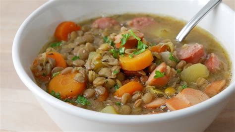  Weifanger Linsensuppe: Ein köstliches Zusammenspiel von herzhaftem Geschmack und seidiger Textur!